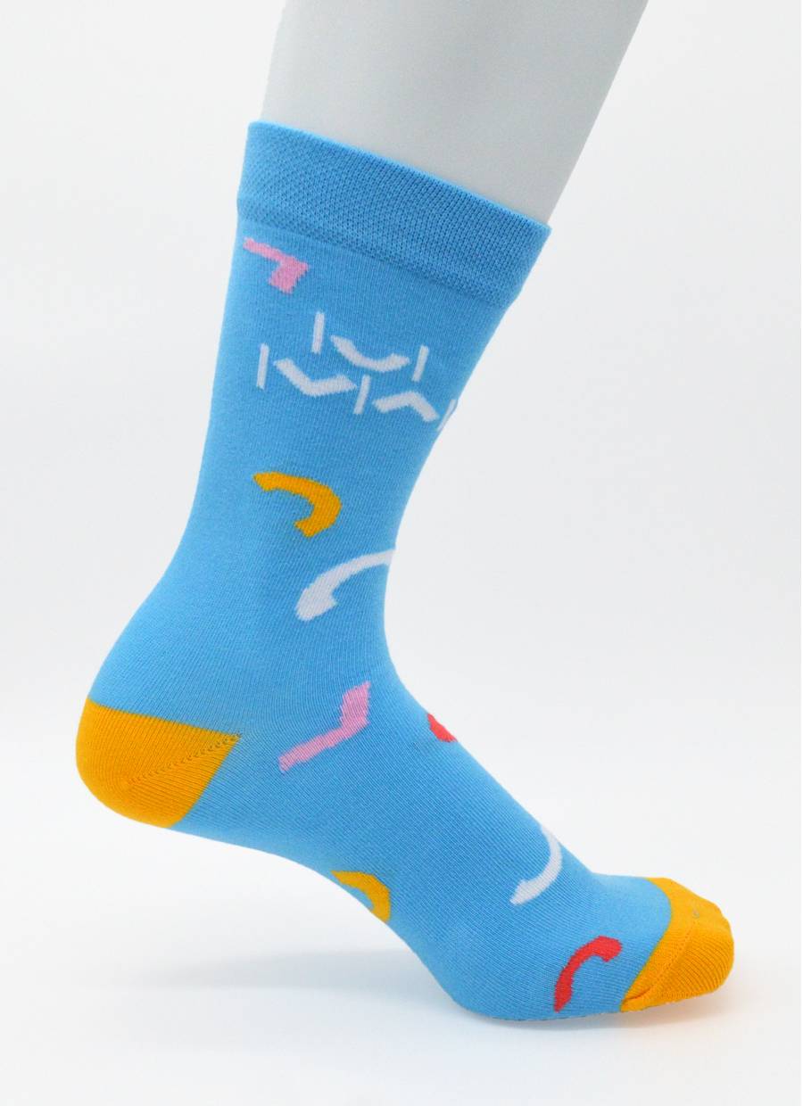 Socks with a random pattern